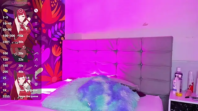 Sweet hot mia online show from February 26, 2025, 7:38 pm