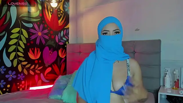 Sweet hot mia online show from March 14, 2025, 7:34 pm