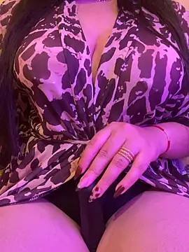 Cameelia online show from December 20, 2025, 5:14 am