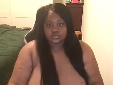 Snapshot of explosivekitty69 chatting on November 3, 2025, 7:20 am explosivekitty69 online show from November 3, 2025, 7:20 am