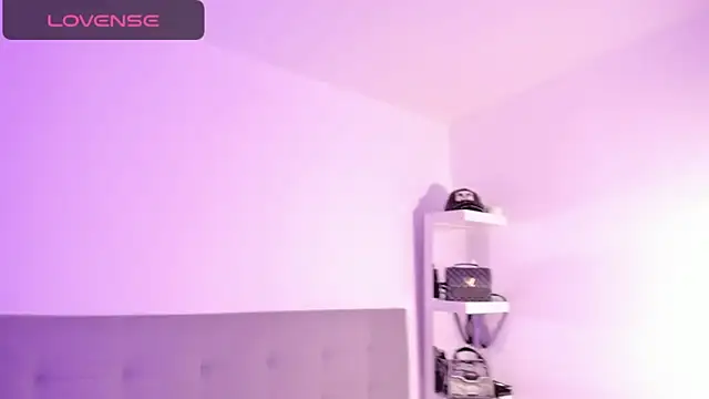 scarlett-jones- online show from December 22, 2024, 7:11 am