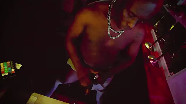 Pressure69mee online show from February 2, 2025, 12:13 pm