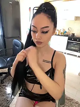 Gya Rue online show from March 18, 2025, 9:52 am