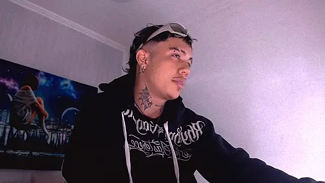 HannibalLester online show from March 5, 2025, 9:04 pm