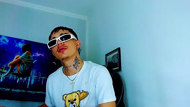 HannibalLester online show from March 19, 2025, 8:23 am