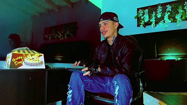 HannibalLester online show from April 18, 2026, 3:21 am