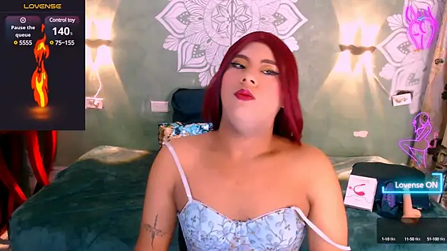 Emili Roux online show from March 22, 2025, 11:11 am