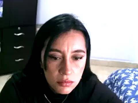 hailey85 online show from January 18, 2025, 7:58 pm