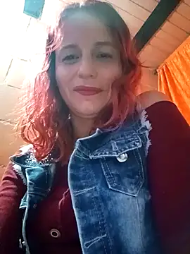 Snapshot of Rachhelle__ chatting on January 8, 2025, 1:42 am Rachhelle online show from January 8, 2025, 1:42 am