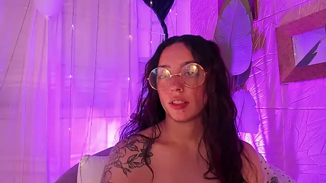 sadashi moon  online show from March 6, 2025, 9:58 am