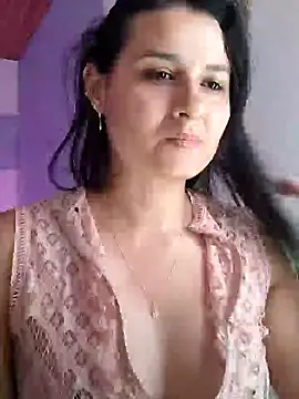 elena jonees online show from February 1, 2025, 5:58 pm