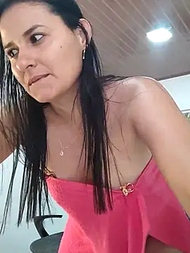 elena jonees online show from March 15, 2025, 6:32 pm