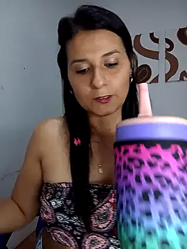 elena jonees online show from March 26, 2026, 8:47 pm