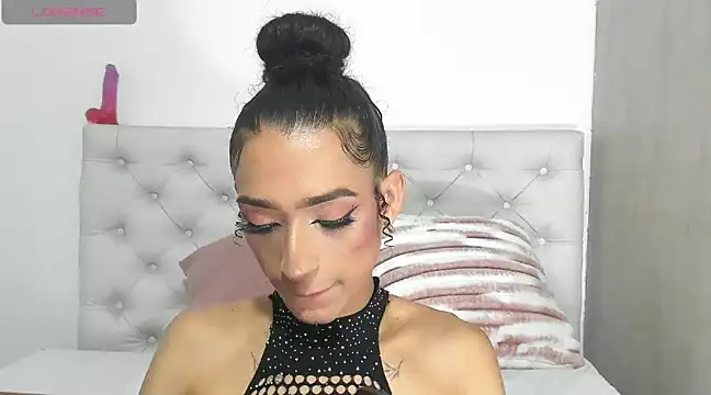 sweet amalia4 online show from December 29, 2024, 2:10 pm