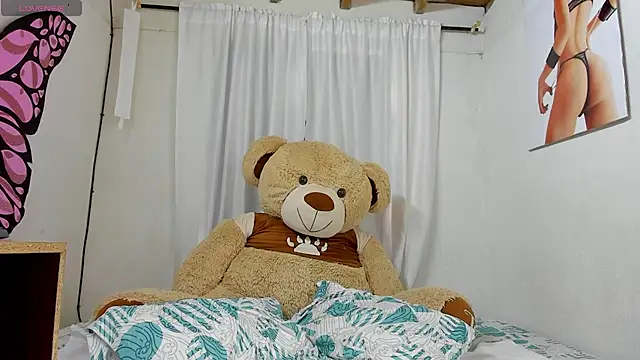 sweet amalia4 online show from September 11, 2025, 7:14 pm