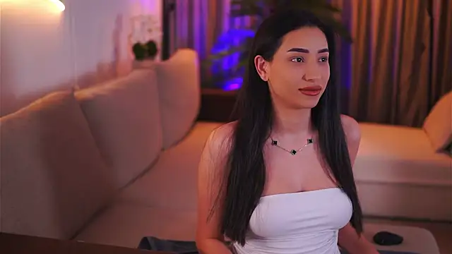 GinaValentinna online show from March 1, 2025, 7:48 pm