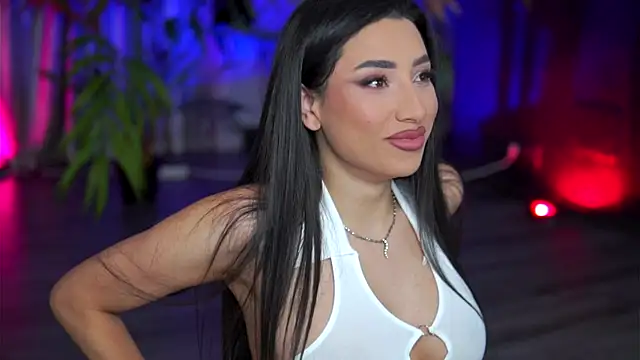 GinaValentinna online show from October 15, 2025, 6:41 pm