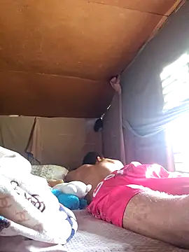 jose5320 20 online show from September 13, 2025, 12:38 pm