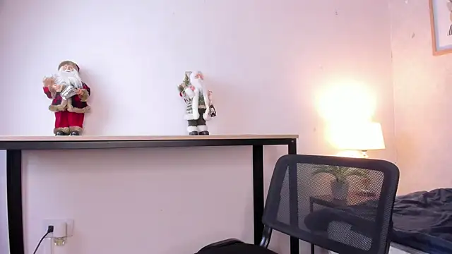 Caroline dh online show from January 12, 2026, 11:37 am