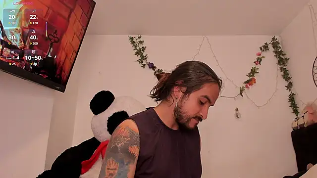 Carlasxdreams online show from February 4, 2026, 3:23 am