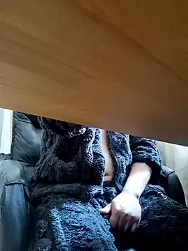 JJBOY-SF online show from March 19, 2025, 7:40 am