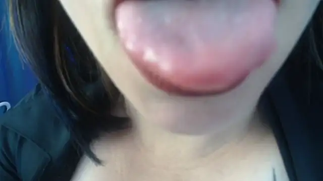 Snapshot of Madame_Shein_ chatting on March 17, 2025, 7:37 pm Madame Shein  online show from March 17, 2025, 7:37 pm