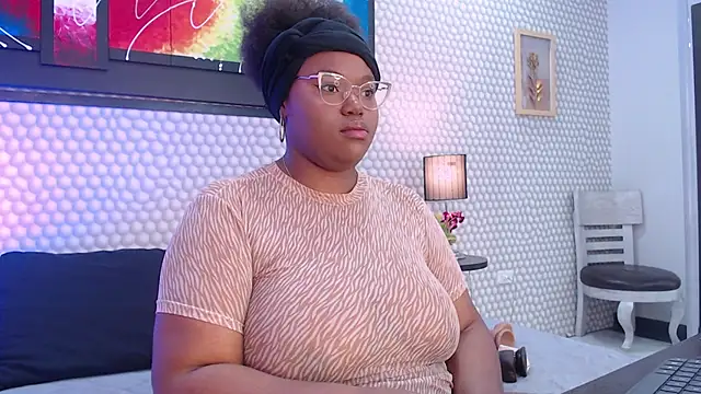 Makena gh online show from February 16, 2025, 3:04 am