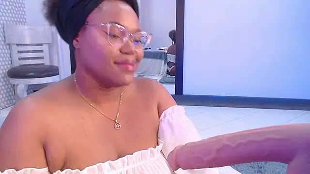 Makena gh online show from February 19, 2025, 3:28 am