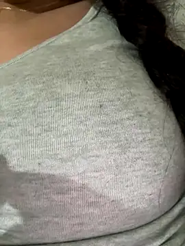 Lina-lolo online show from October 4, 2025, 5:55 pm