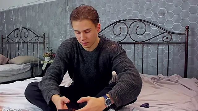 Marcus Swampov online show from December 6, 2024, 1:51 am