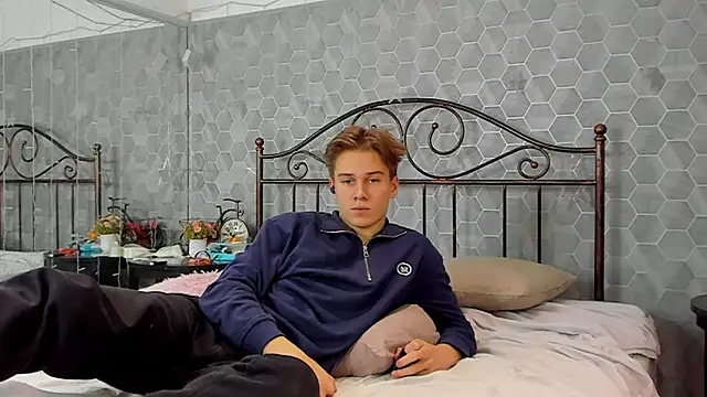 Marcus Swampov online show from December 9, 2024, 11:15 am