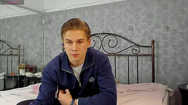 Marcus Swampov online show from December 10, 2024, 10:05 pm