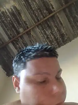 Snapshot of Bissexual3 chatting on July 16, 2026, 6:36 pm Bissexual3 online show from July 16, 2026, 6:36 pm