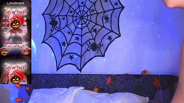 Snapshot of Erotic_Ann chatting on October 17, 2025, 2:26 am Erotic Ann online show from October 17, 2025, 2:26 am