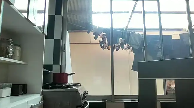 Exoticobrisajal online show from December 16, 2024, 11:28 pm