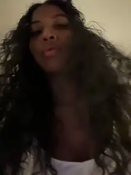 IamCrystal2 online show from December 15, 2024, 5:10 pm