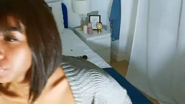 IamCrystal2 online show from March 23, 2025, 1:42 am