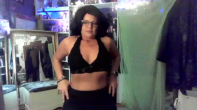 jadegilf1 online show from December 6, 2024, 9:24 pm