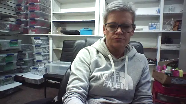 Snapshot of jadegilf1 chatting on May 15, 2026, 12:56 pm jadegilf1 online show from May 15, 2026, 12:56 pm