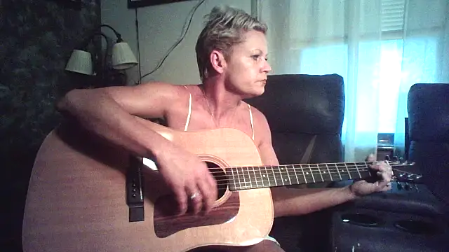 Snapshot of jadegilf1 chatting on May 22, 2026, 8:36 pm jadegilf1 online show from May 22, 2026, 8:36 pm