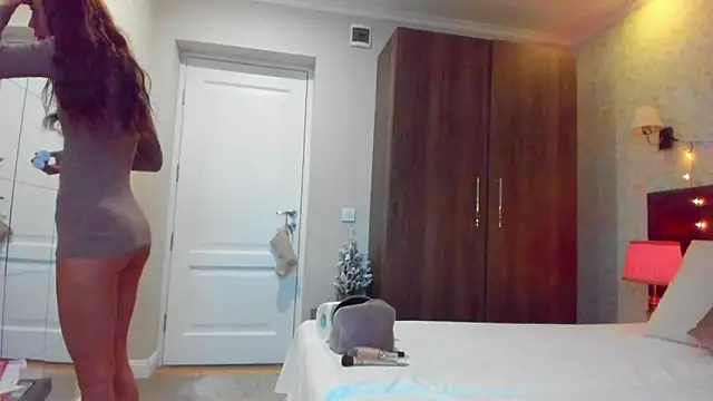 Snapshot of aiissh chatting on December 19, 2025, 9:11 pm aiissh online show from December 19, 2025, 9:11 pm