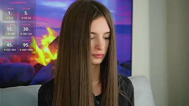 EvaLung777 online show from November 13, 2025, 8:57 am