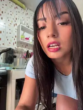 missycanoo online show from April 20, 2026, 8:21 pm