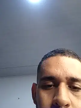 Snapshot of CRISTHIAN_GREY01 chatting on December 29, 2024, 6:49 pm CRISTHIAN GREY01 online show from December 29, 2024, 6:49 pm