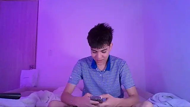 JaycoThomas online show from December 28, 2024, 7:33 pm