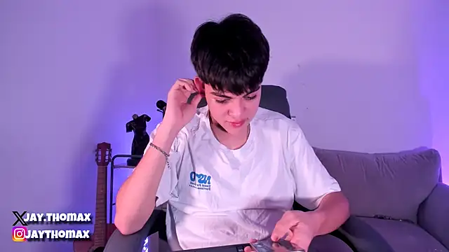 JaycoThomas online show from February 1, 2025, 4:03 am