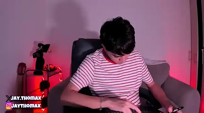 JaycoThomas online show from February 6, 2025, 9:17 pm