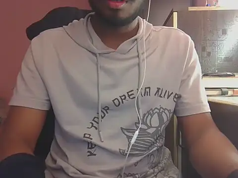 KissesBoyAD online show from January 13, 2026, 6:35 pm