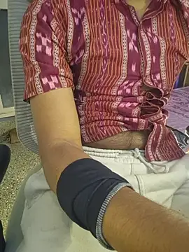 KissesBoyAD online show from March 7, 2026, 5:54 pm