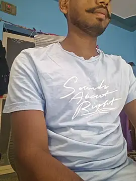 KissesBoyAD online show from April 30, 2026, 5:03 am